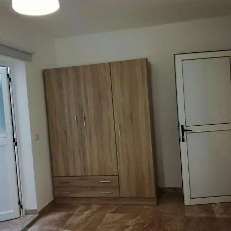 Eva's House *